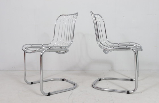 Image 1 of 4 cantilever chairs with armrests, Italy, 1970s