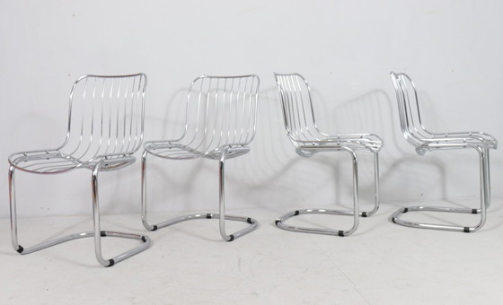 Image 1 of 4 cantilever chairs with armrests, Italy, 1970s