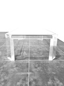 David Lange Table basse en lucite et verre