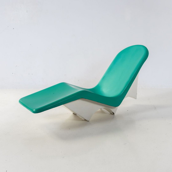 Image 1 of Space Age Fibrella lounger Le Barron