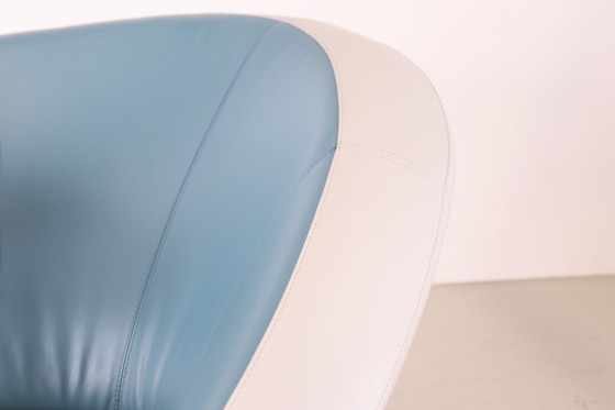 Image 1 of Leolux Parabolica swivel armchair