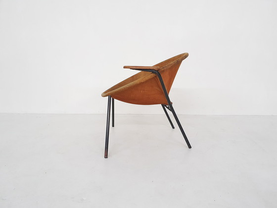 Image 1 of Hans Olsen suede 'Balloon' chair for Lea design, Denmark 1950's