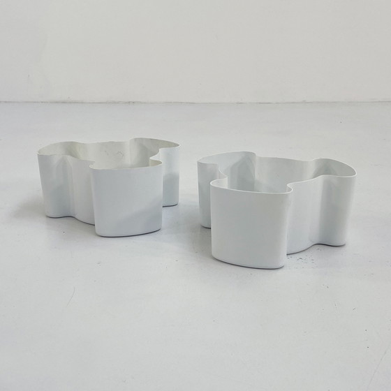 Image 1 of Pair Of White Single Puzzle Planters From Visart, 1970S