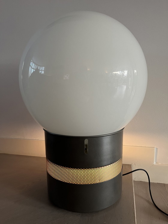 Image 1 of Artemide Mezzoracolo lamp