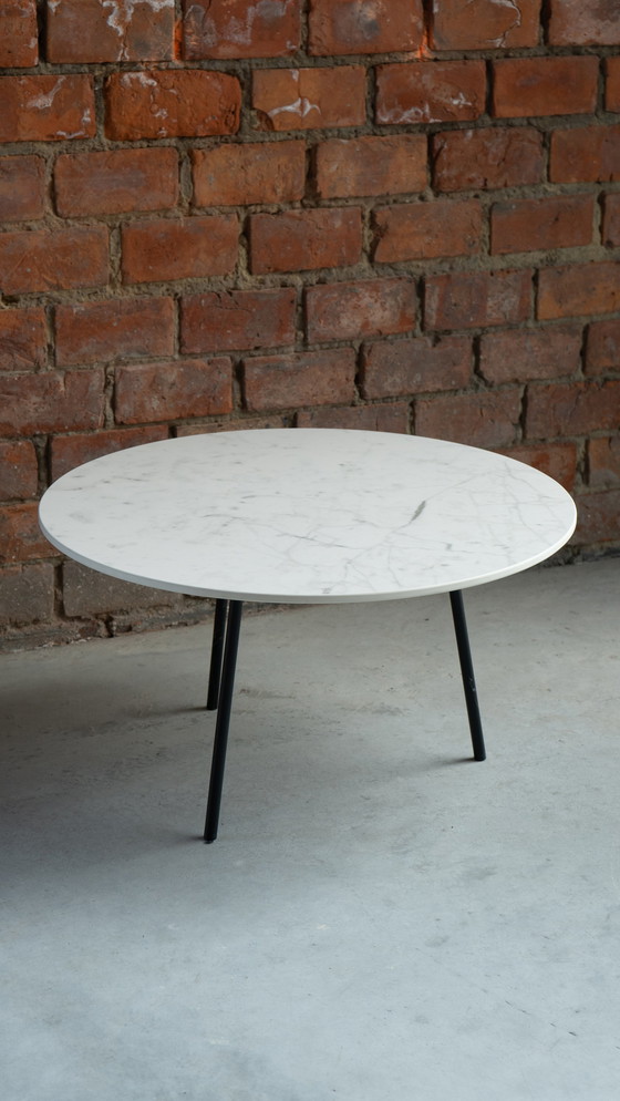 Image 1 of Table basse en céramique