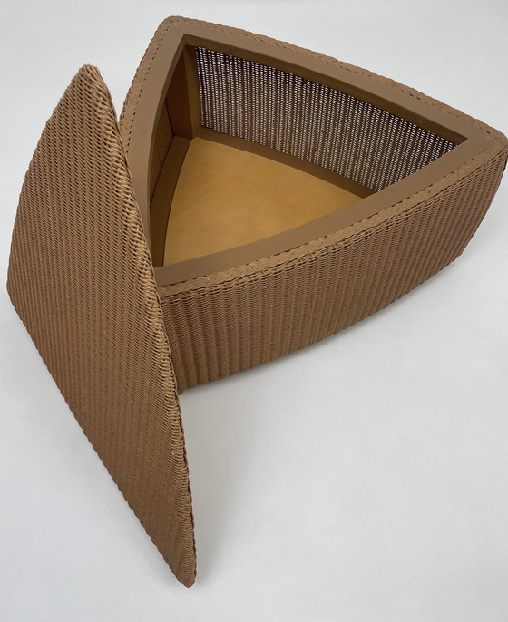 Image 1 of Lloyd Loom sturdy rattan pouf with lid