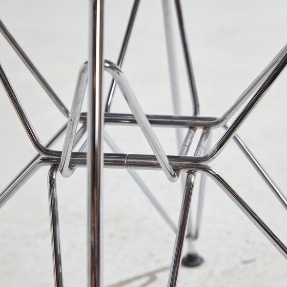 Image 1 of Vintage Dkr-2 chair by Charles and Ray Eames for Vitra, 2000s