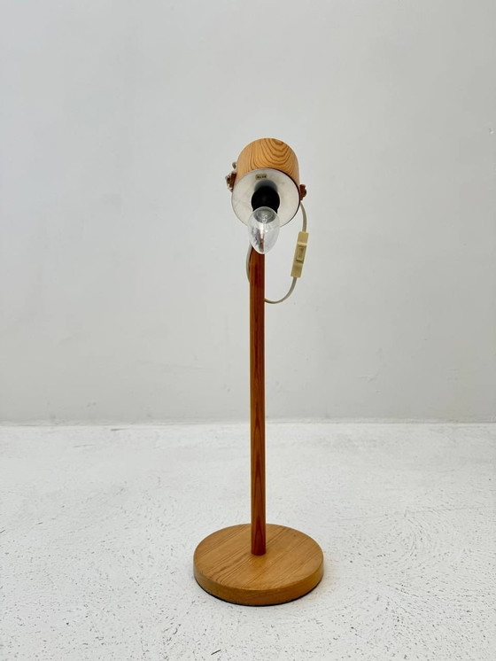 Image 1 of Interesting wooden table lamp