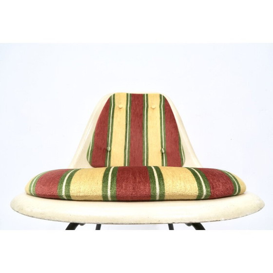 Image 1 of Vintage fiberglass chair by Charles and Ray Eames for Herman Miller and Vitra, 1960