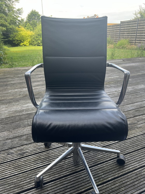 Image 1 of Chaise de bureau Alias en cuir noir