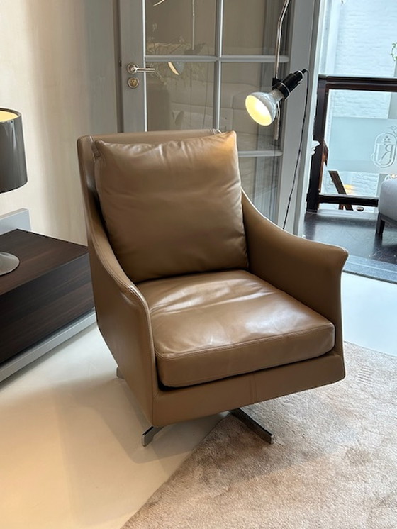 Image 1 of Flexform Boss armchair