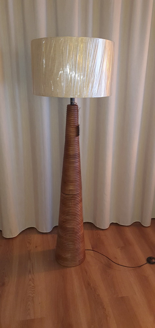 1 lampada da terra dall&#39;India