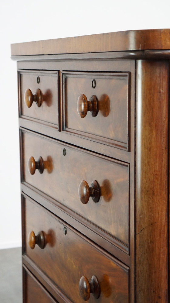 Image 1 of Mahogany Chest of Drawers With 5 Drawers