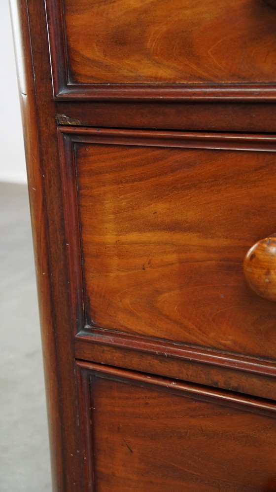 Image 1 of Mahogany Chest of Drawers With 5 Drawers