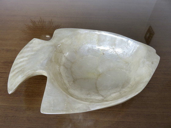 Image 1 of Vide Poche " Poisson " In White Mother-of-Pearl