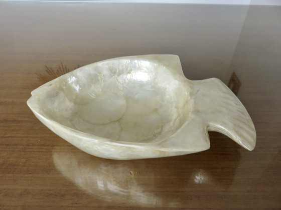 Image 1 of Vide Poche " Poisson " In White Mother-of-Pearl