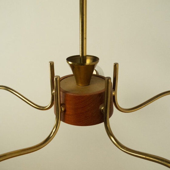 Image 1 of Plafonnier avec 5 ampoules, 2 tons de verre, laiton et teck, 1960s