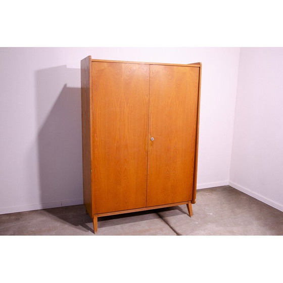 Image 1 of Vintage beech wood and plywood cabinet by František Jirák for Tatra Nábytok, Czechoslovakia 1960