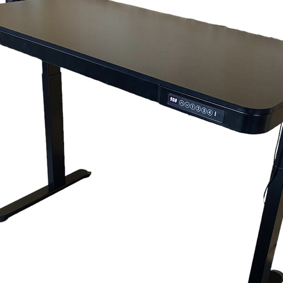 Image 1 of Sit/Sta Desk E2 Black