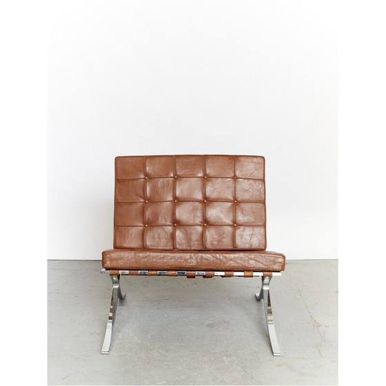 Image 1 of Vintage Mr90 Barcelona armchair and ottoman by Ludwig Mies van der Rohe for Knoll International