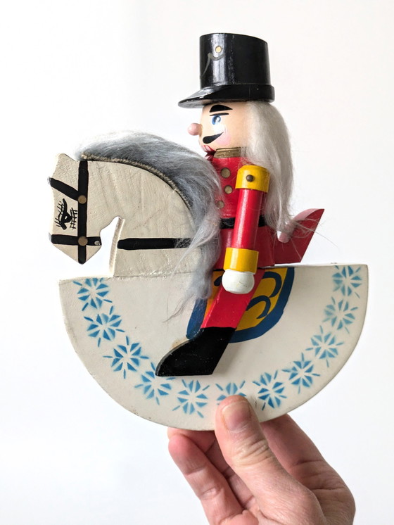 Image 1 of Schiaccianoci a cavallo | Statuetta vintage in legno | Germania, anni '70