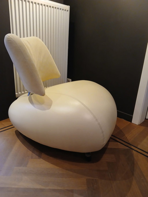 2x Leolux Pallone chair