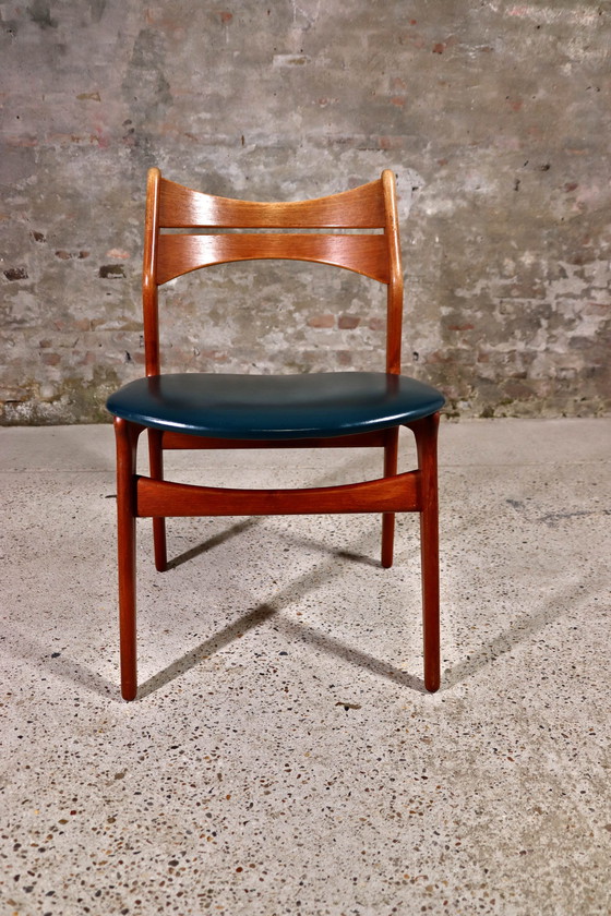 Image 1 of 4X Erik Buch - Model 310 Chair