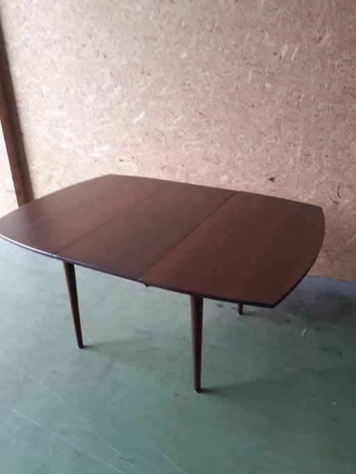 Vintage Extendable Dining Table