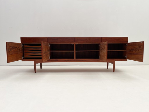 Teak Credenza Lb Kofod-Larsen For Faarup Mobelfabrik, Fa 66. 1960 . Denmark