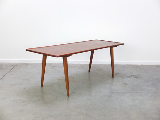 Andreas Tuck Table basse en teck et chêne par Hans Wegner