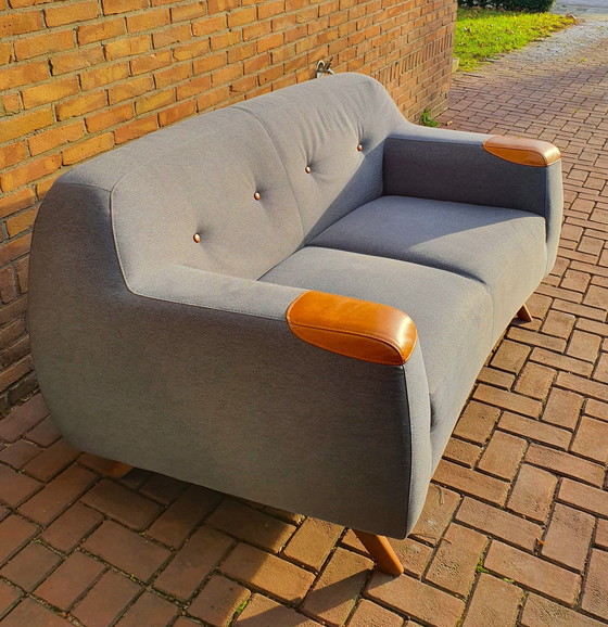 Image 1 of Montel 2.5-seater sofa