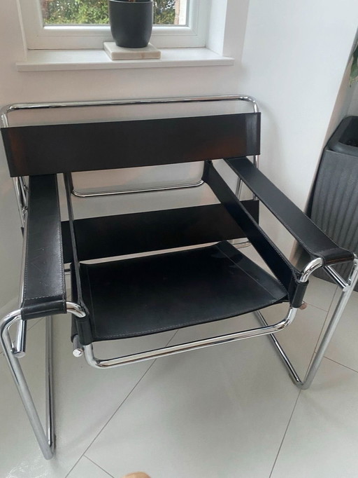 Wassily Chair Gavina