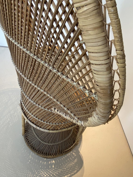 Image 1 of Sedia vintage in rattan a forma di pavone 'Emmanuelle'