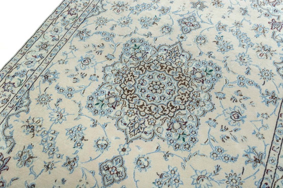 Image 1 of Hand-knotted Nain 9 La With Silk Oriental Rug - 203 X 126 Cm