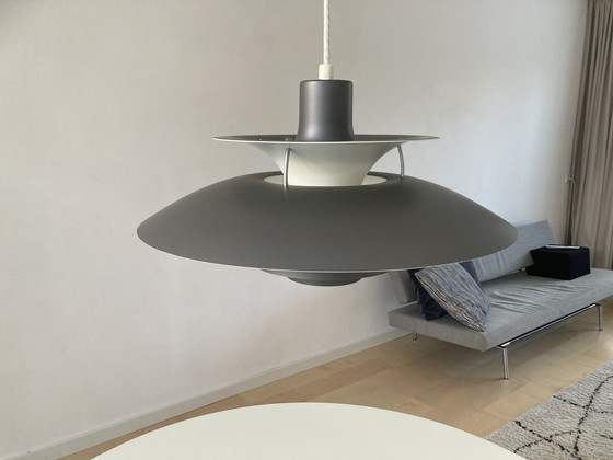 Image 1 of Louis Poulsen Pendant lamp Brown, blue, red