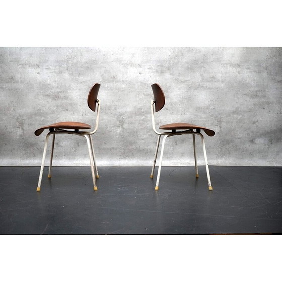 Image 1 of Pair of vintage Se68 side chairs in teak wood by Egon Eiermann for Wilde and Spieth, Germany