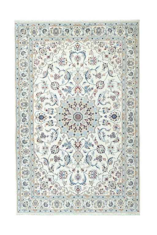 Hand-knotted Nain 9 La With Silk Oriental Rug - 204 X 133 Cm - Elegance And Refinement