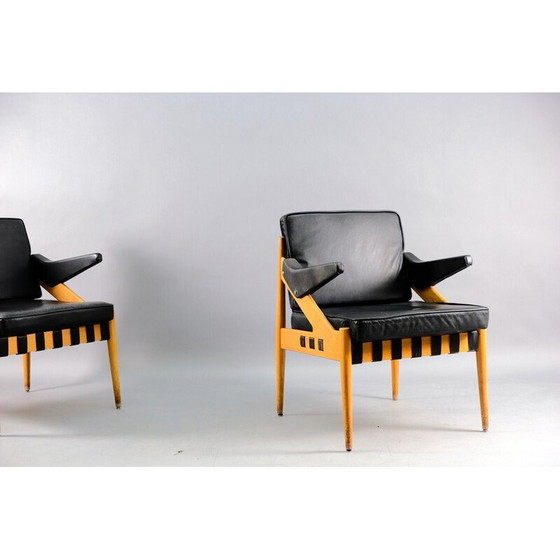 Image 1 of Pair of vintage SE122 A armchairs in beech wood and leather by Egon Eiermann for Wilde and Spieth, Germany 1950