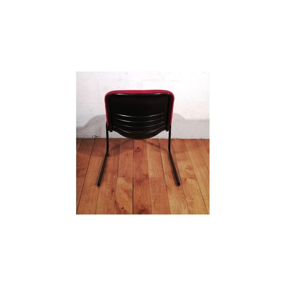 Image 1 of Sedia vintage in tessuto rosso