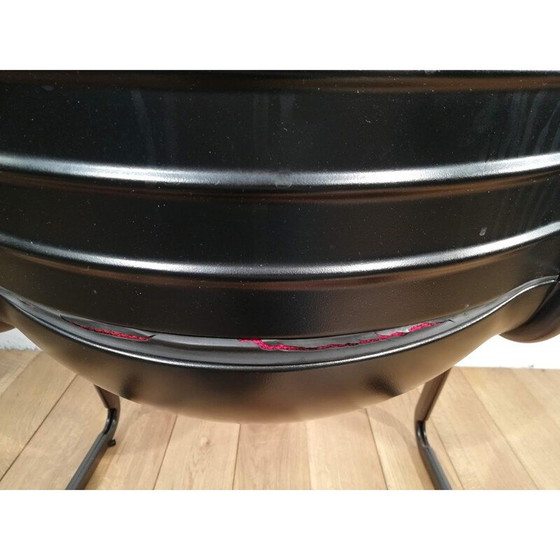 Image 1 of Sedia vintage in tessuto rosso