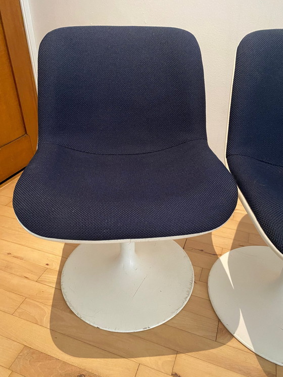 Image 1 of 2x Artifort Dining Chair byHajime Oonishi