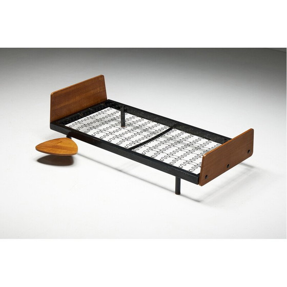 Image 1 of Vintage lacquered metal daybed by Jean Prouvé, France 1950