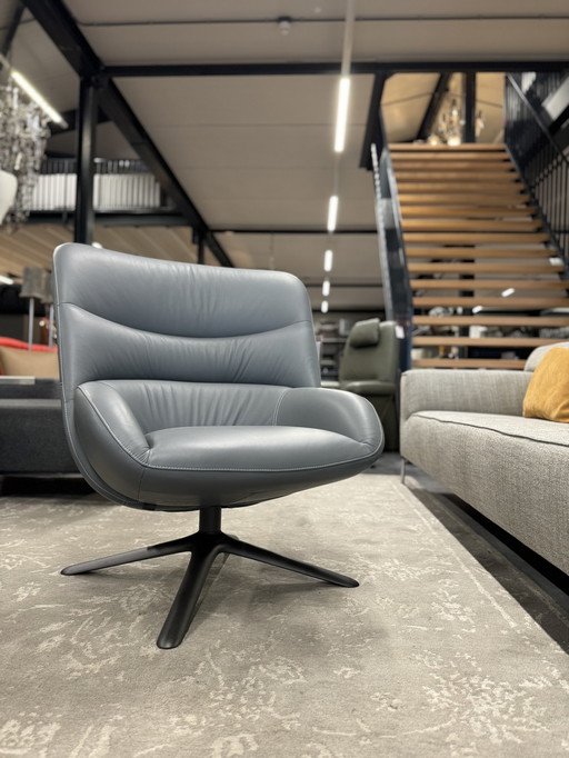 Leolux Hilco twist Armchair Ceras Dew leather