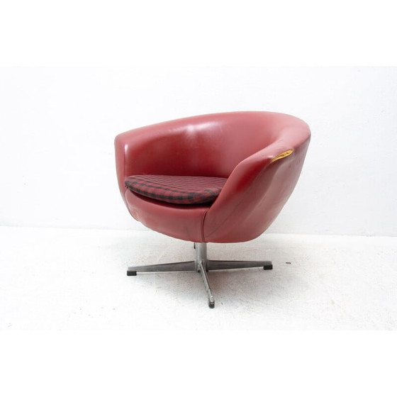 Image 1 of Pair of mid century swivel armchairs by Up Zavody, 1970s