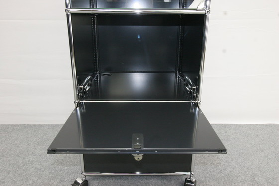 Image 1 of Armoire multimédia USM Haller