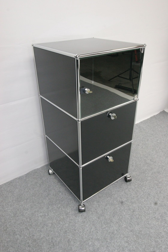 Image 1 of Armoire multimédia USM Haller