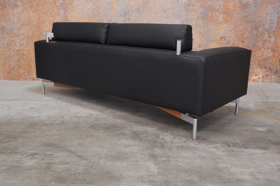 Image 1 of Refurbished black leather Leolux Howlo designer sofa