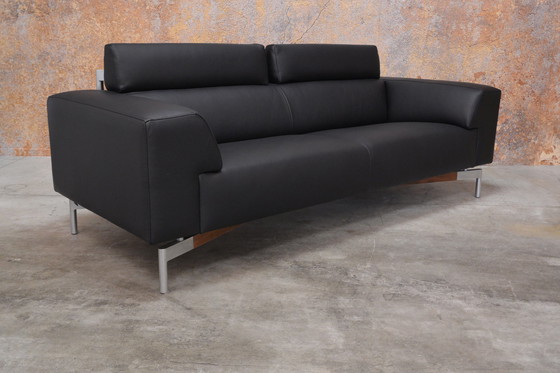 Image 1 of Refurbished black leather Leolux Howlo designer sofa