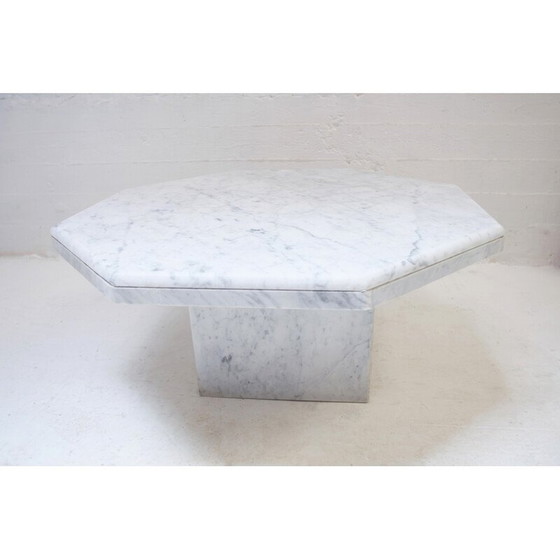 Image 1 of Vintage octagonal coffee table in Carrara marble, 1970