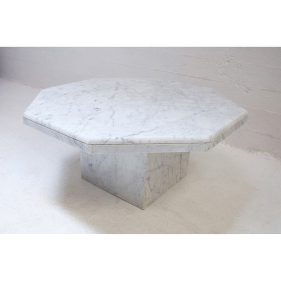 Image 1 of Vintage octagonal coffee table in Carrara marble, 1970